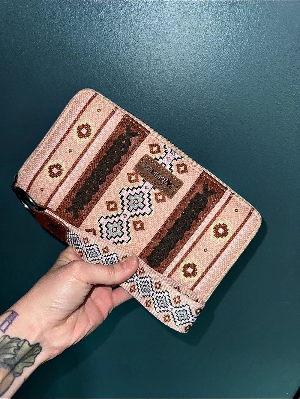 Wrangler Southwestern Art Print Zip Around Wristlet Wallet Pink & Brown